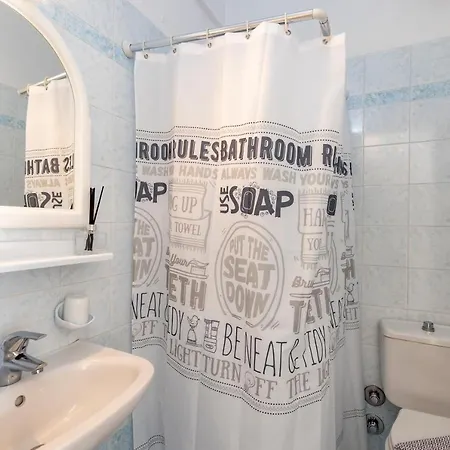 Rita Rooms Sifnos Апартаменты *